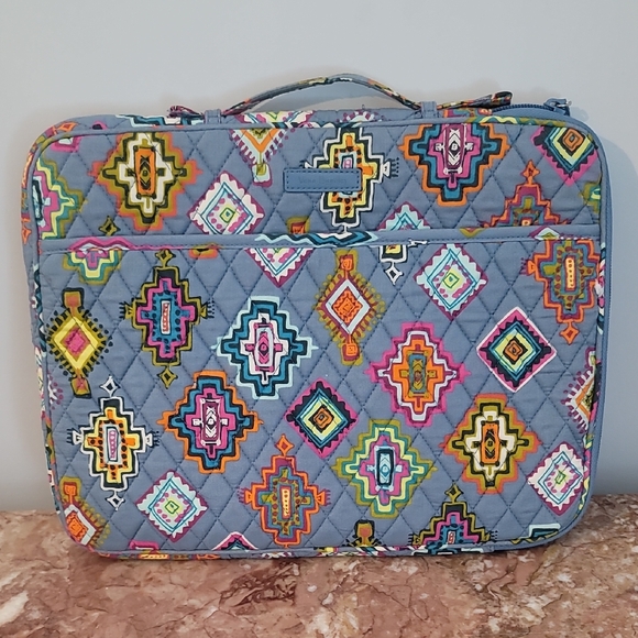 Vera Bradley Handbags - Vera Bradley Quilted Laptop Sleeve in Painted Medallion (Retired Pattern)